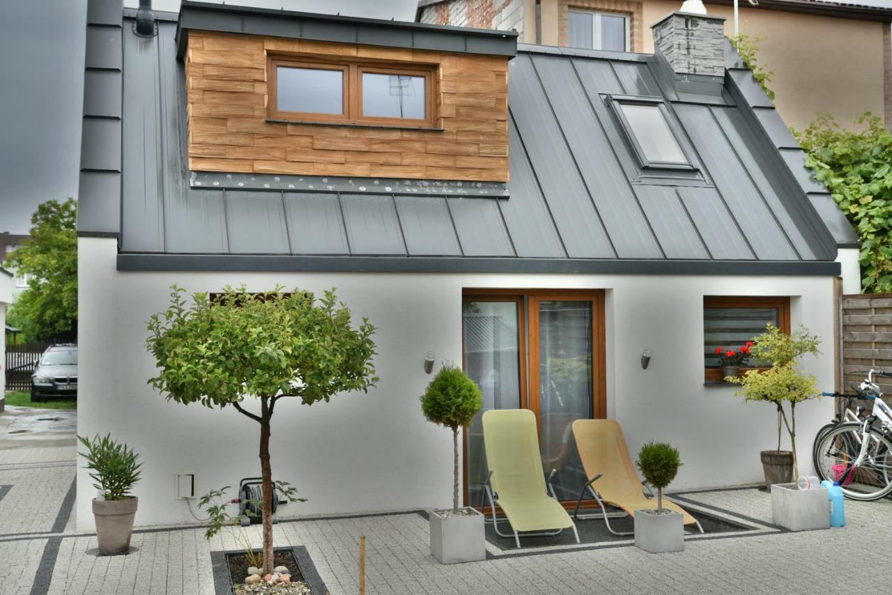 Domek - Apartament Marynarski Z Kominkiem Apartment Ustka Exterior foto